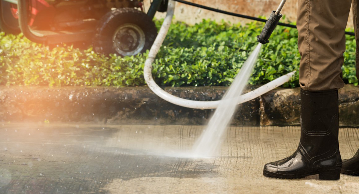 residential and commercial cleaning
